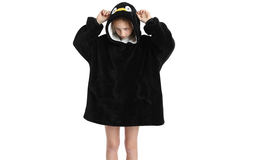 Image 2: Oversized Kids Blanket Hoodies