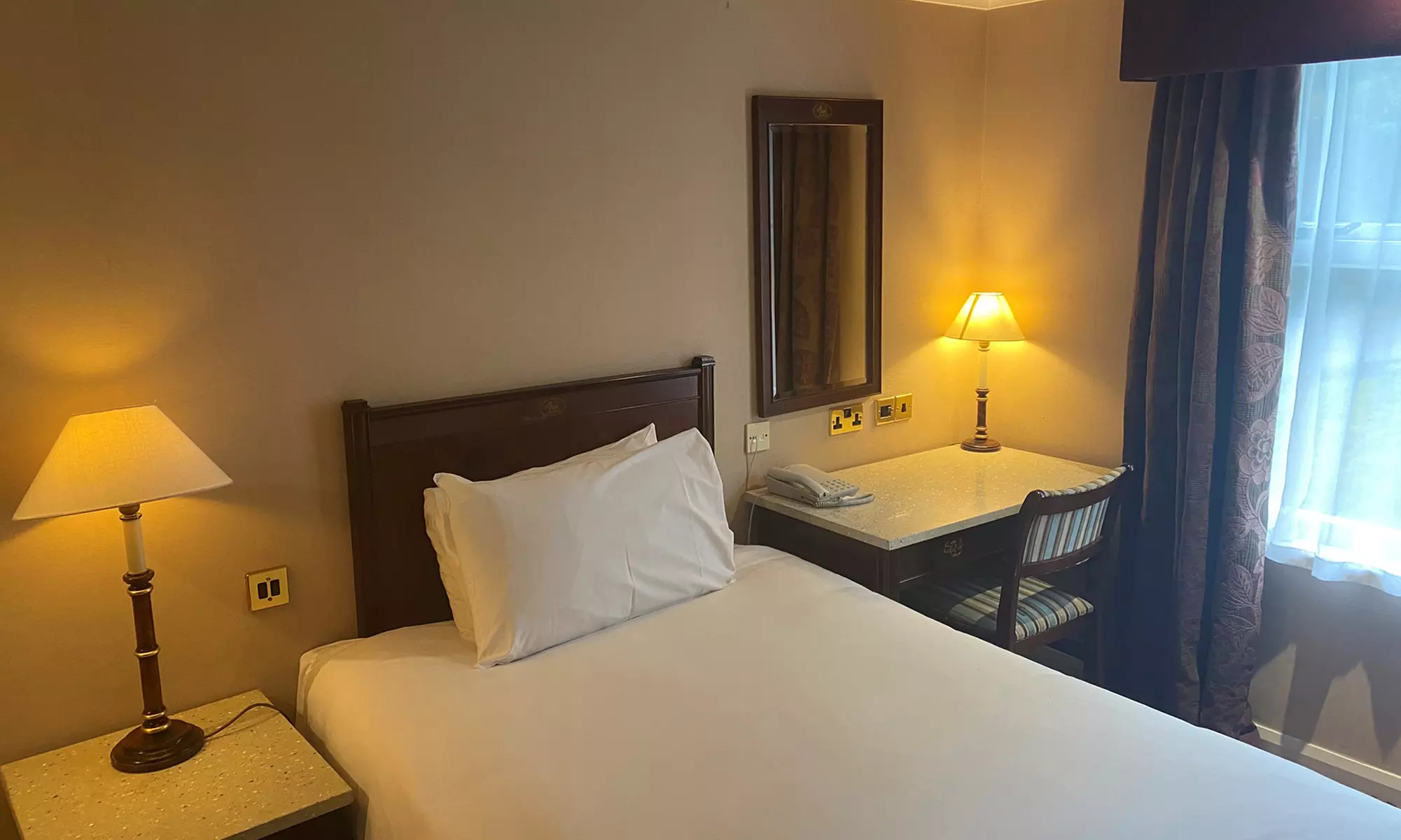 Cheshire: 4* Double Room with Breakast