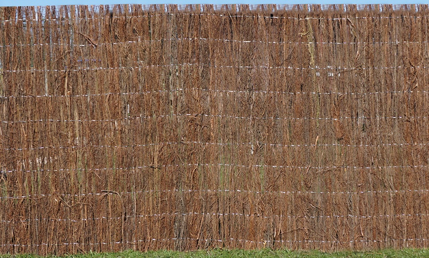 Image 5: Brushwood Thatch Screen Roll