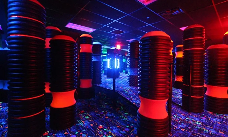 Image 3: Laser Tag & Arcade Fun at Laser Bounce - Queens