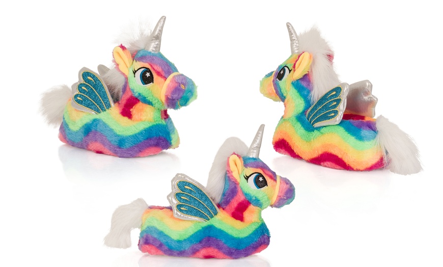 Image 8: Girls' Unicorn Slippers