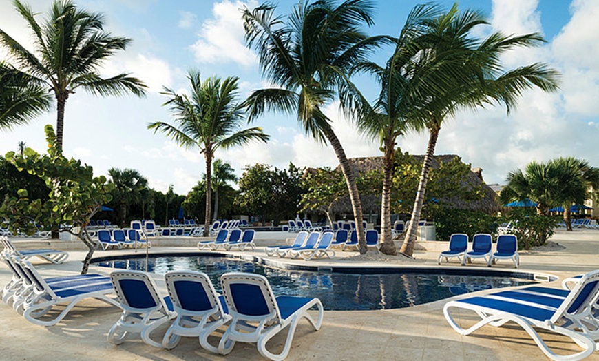 Memories Splash Punta Cana Stay with Airfare from Jetset Vacations in ...