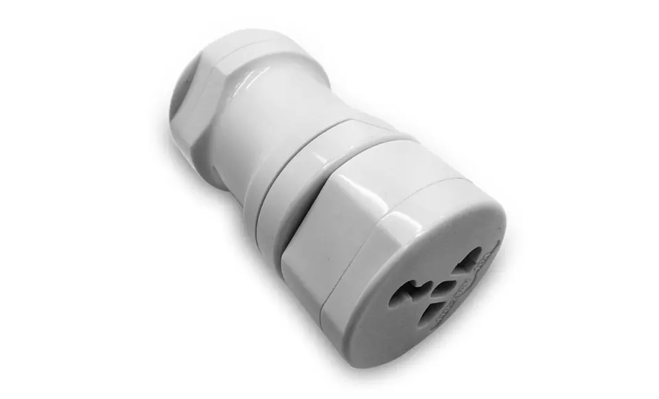 Universal Travel Power Adapter Kit. Free Returns. - Image 4