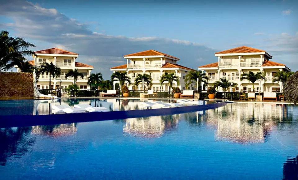 Four- or Six-Night Stay with Ground Transfers and Breakfast at The Placencia in Belize - Primary Image