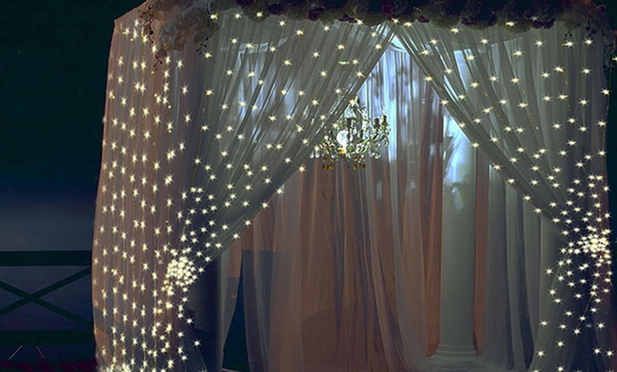 Image 5: Sentik 300 LED Curtain Lights