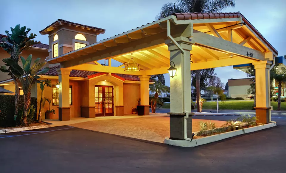 Stay at Best Western Plus Otay Valley in Chula Vista, CA - Primary Image