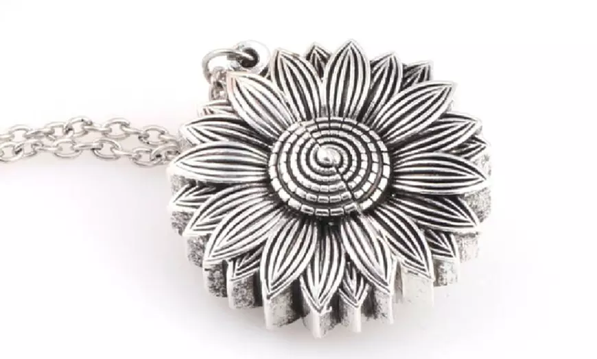 Image 10: 1 ou 2 colliers tournesol avec inscription pour femme