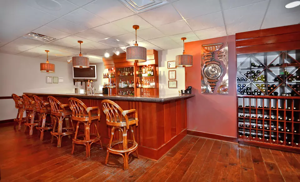 1- or 2-Night Stay at Best Western Plus Evergreen Inn & Suites in Greater Seattle - Second Medium