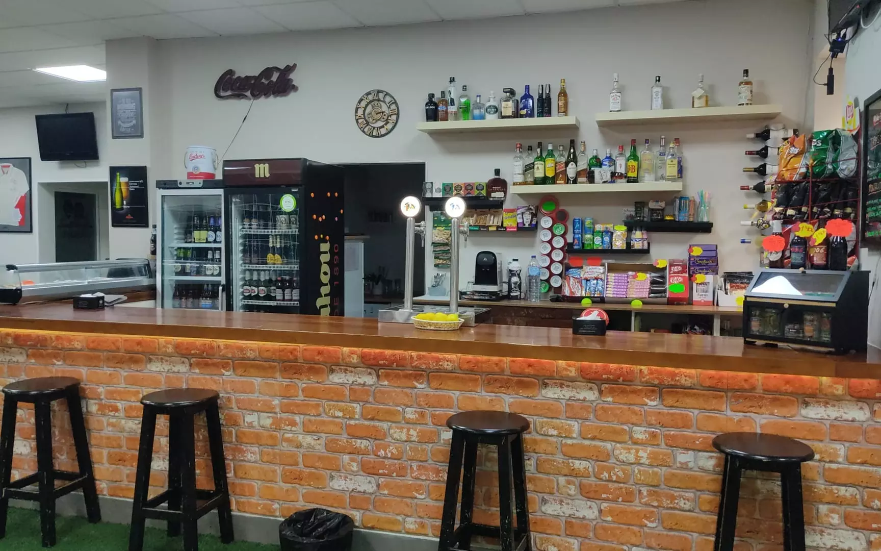 Hasta 45% de descuento en SANTANAS PADEL AND FITNESS