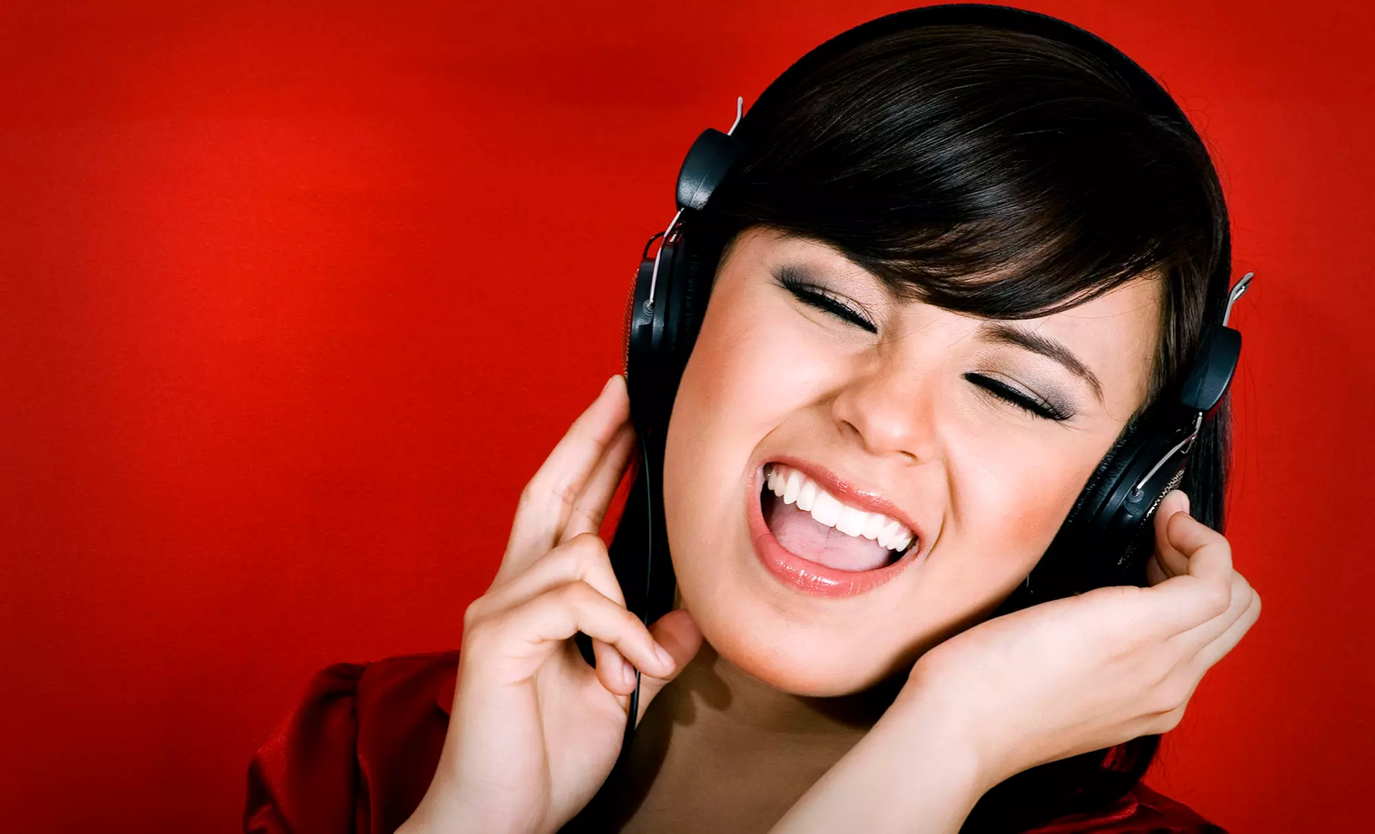 One or Two Introductory Voice Lessons with a Studio Session at Vocal lessons with a twist (Up to 56% Off) - Primary Image