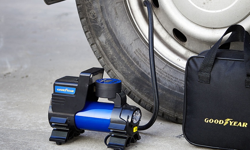 Image 7: Goodyear Digital Tyre Air Compressor