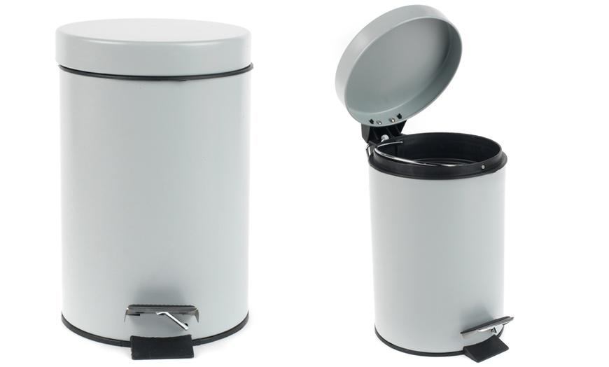 Image 6: Beldray Dustbin and Brush Set