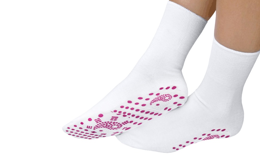 Image 4: Magnetic Health Socks