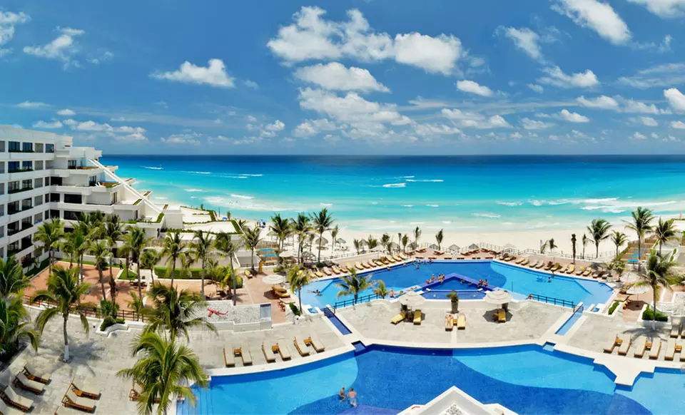 3- or 4-Night All-Inclusive Stay at Oasis Sens in Cancún - Primary Image