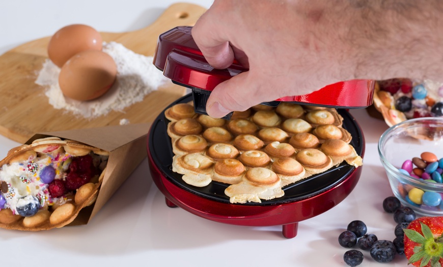 Image 5: Giles and Posner Waffle Maker