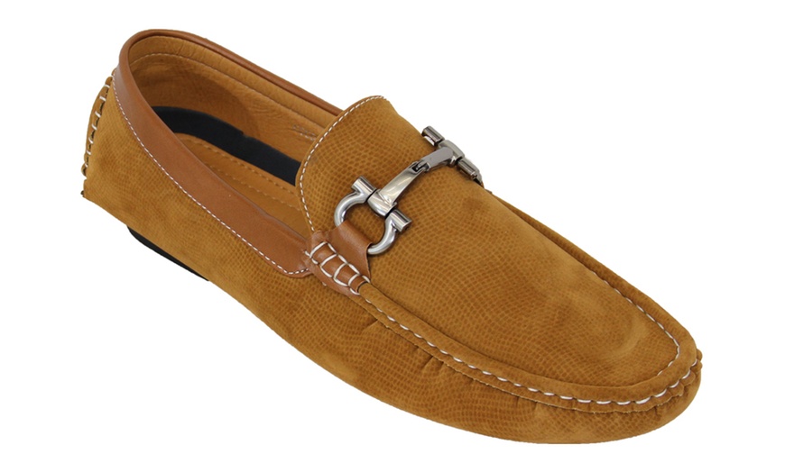 Image 6: Men's Moccasins 