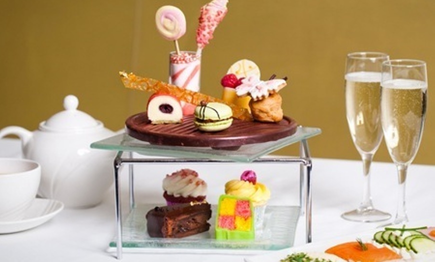 Image 2: 5* Park Lane Afternoon Tea