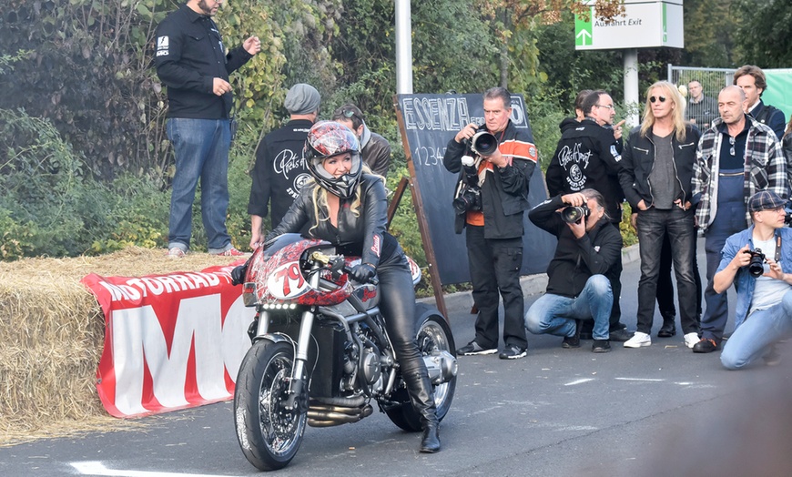 Image 10: Tagesticket für die INTERMOT 2022