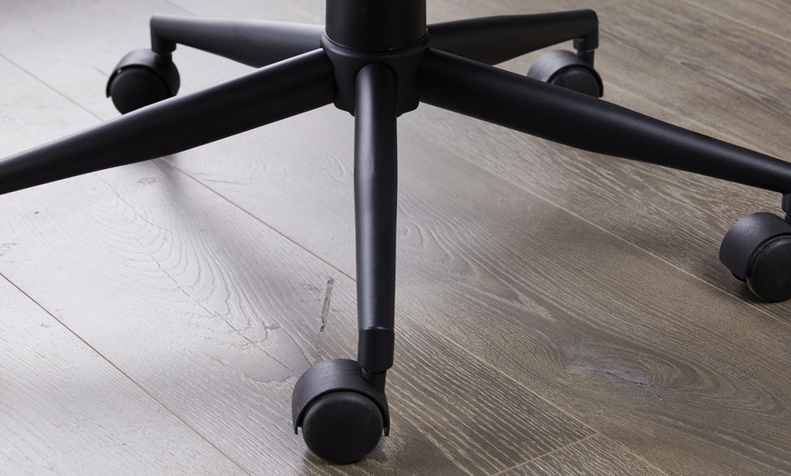 Image 31: Office Chair Collection