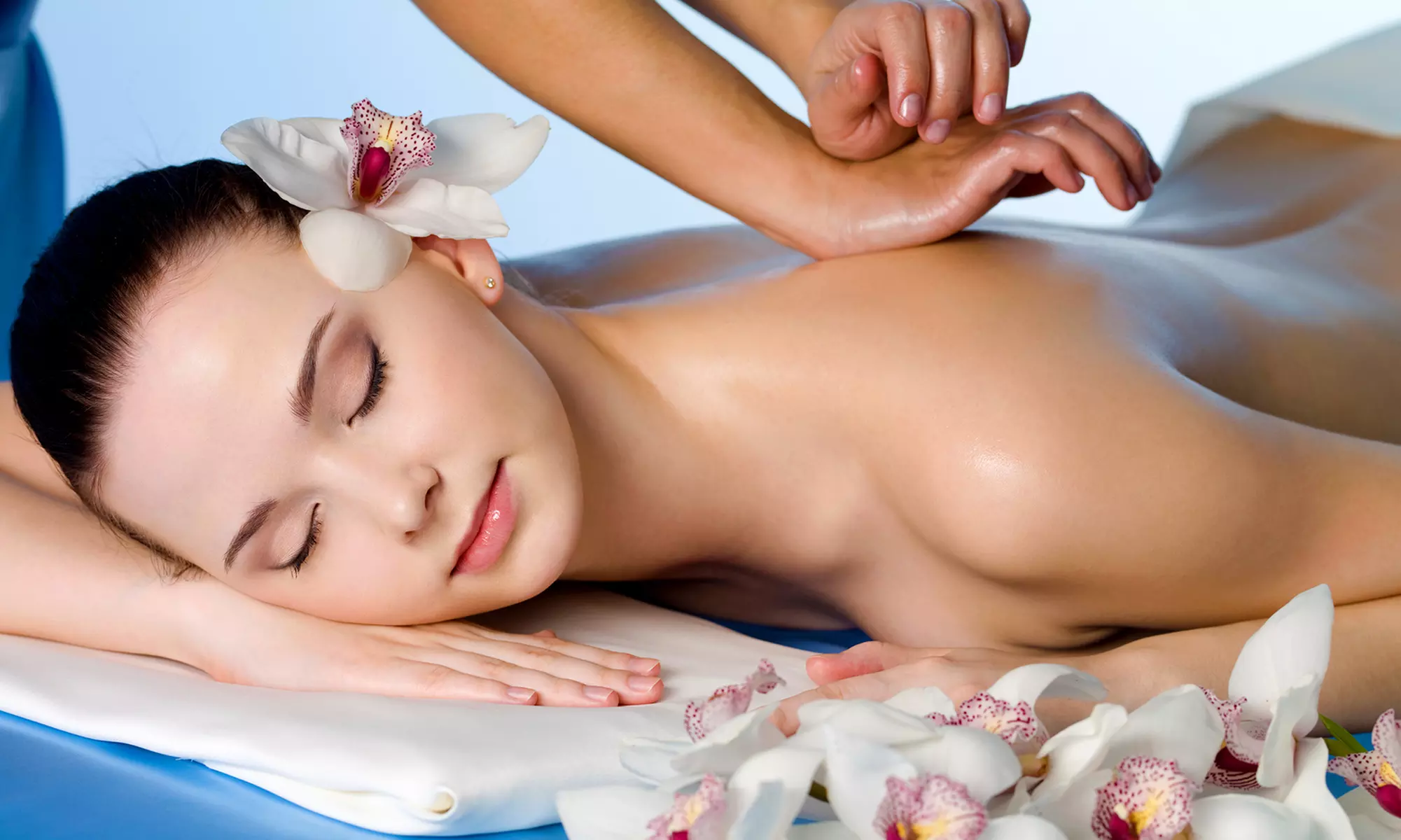60-Minute Deep-Tissue or Foot-Reflexology Massages at Urelax Oriental Natural Therapy (Up to 42% Off) - Primary Image
