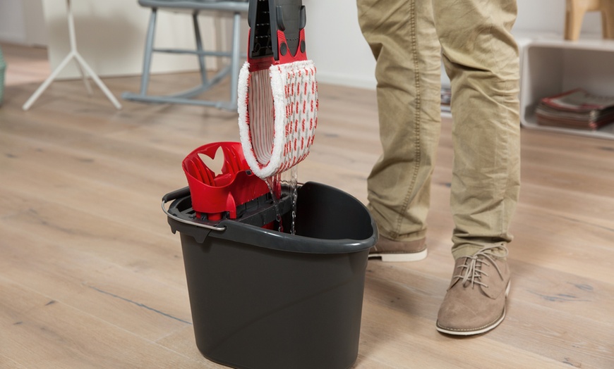 Image 21: Vileda 2 in 1 Mop and Bucket Set