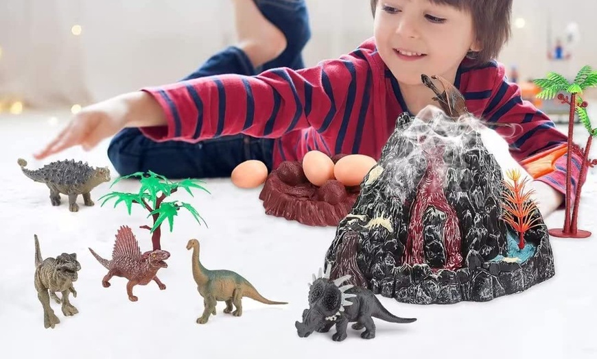 Image 4: 30-Piece Dinosaur Realistic Figures Play Set with Dino Egg 