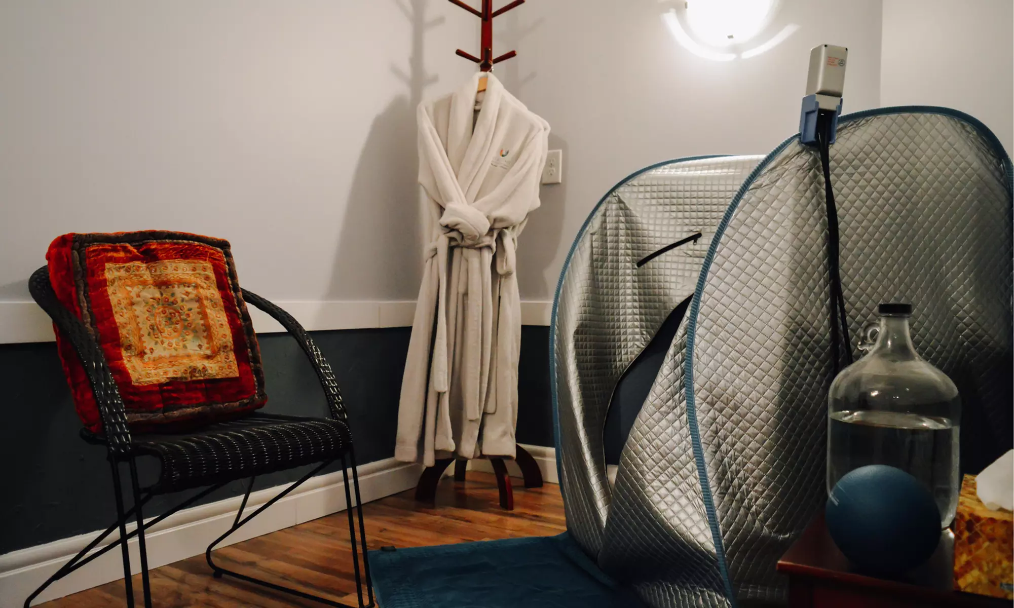 One or Three 20-Minute Infrared Sauna Sessions at Healing Connections Wellness Centre (Up to 40% Off) - Primary Image