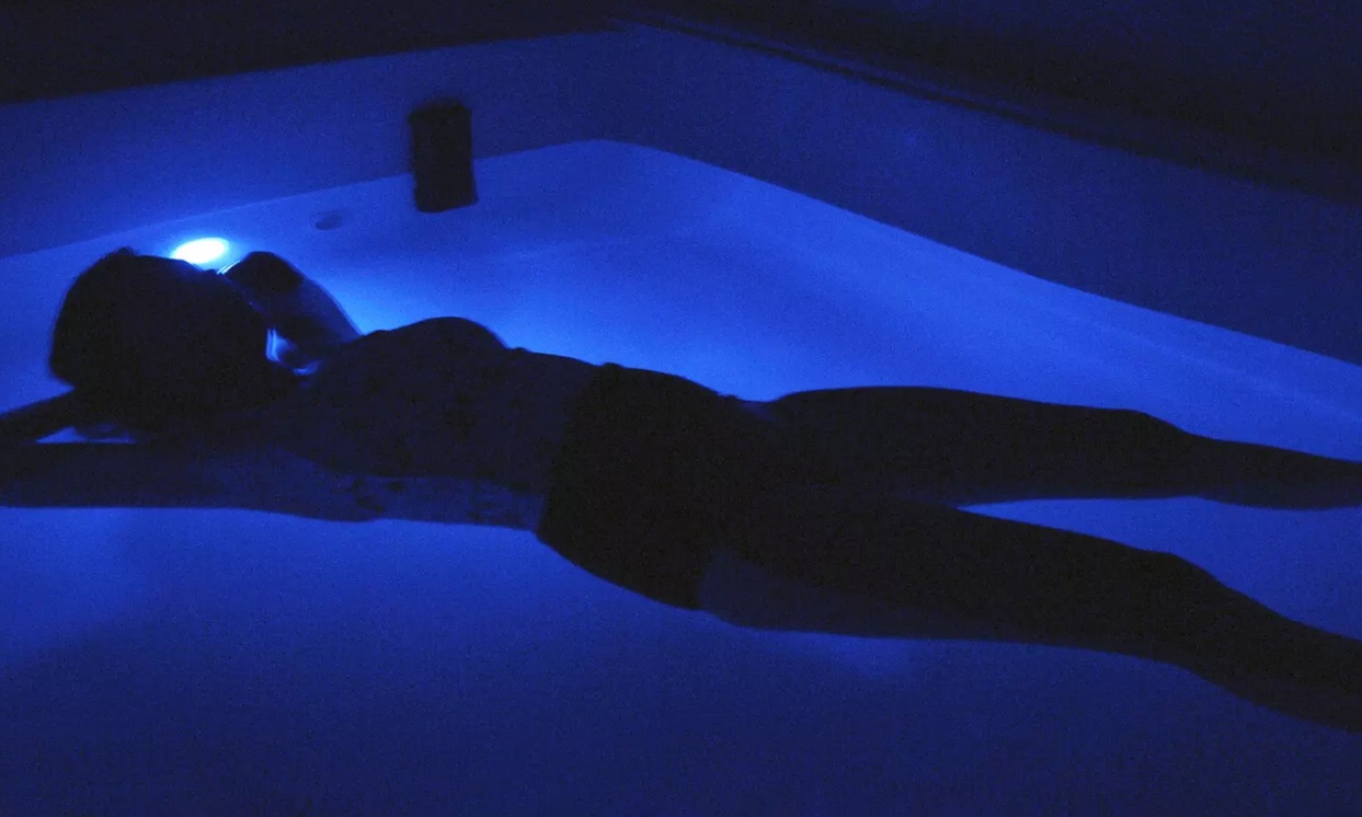 Experience Tranquility w/ a 60Min Float in an XL Open-style Float Tank