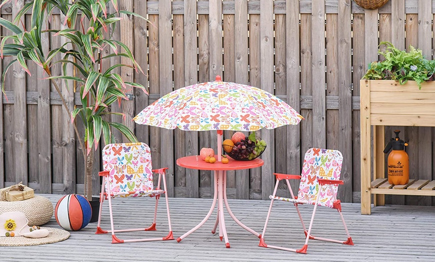 Image 2: Outsunny Kids' Outdoor Dining Set with Parasol
