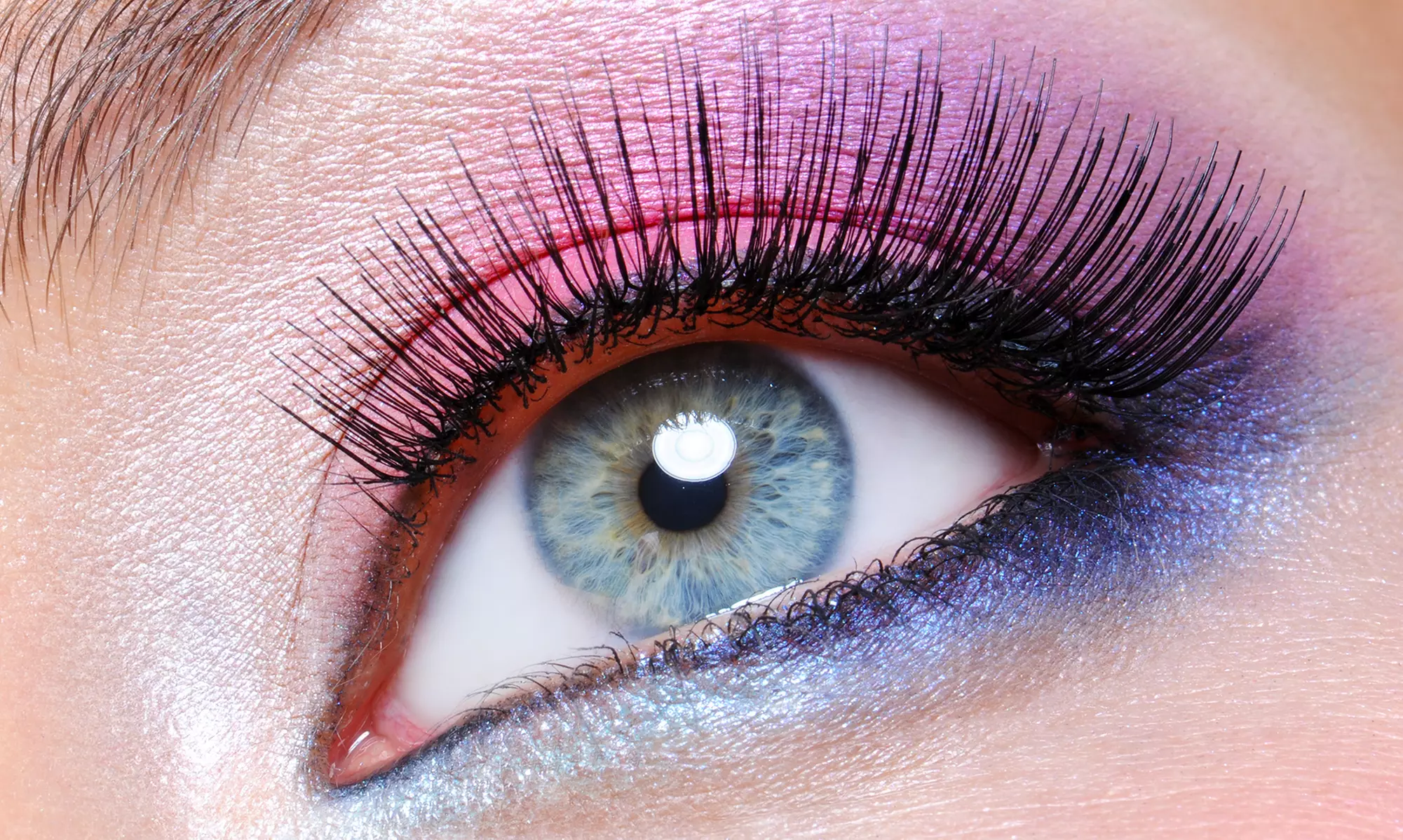 Enhance your look with Lash Factor Inc.'s expert eyelash extensions, offering multiple options with up to 52% off - Primary Image