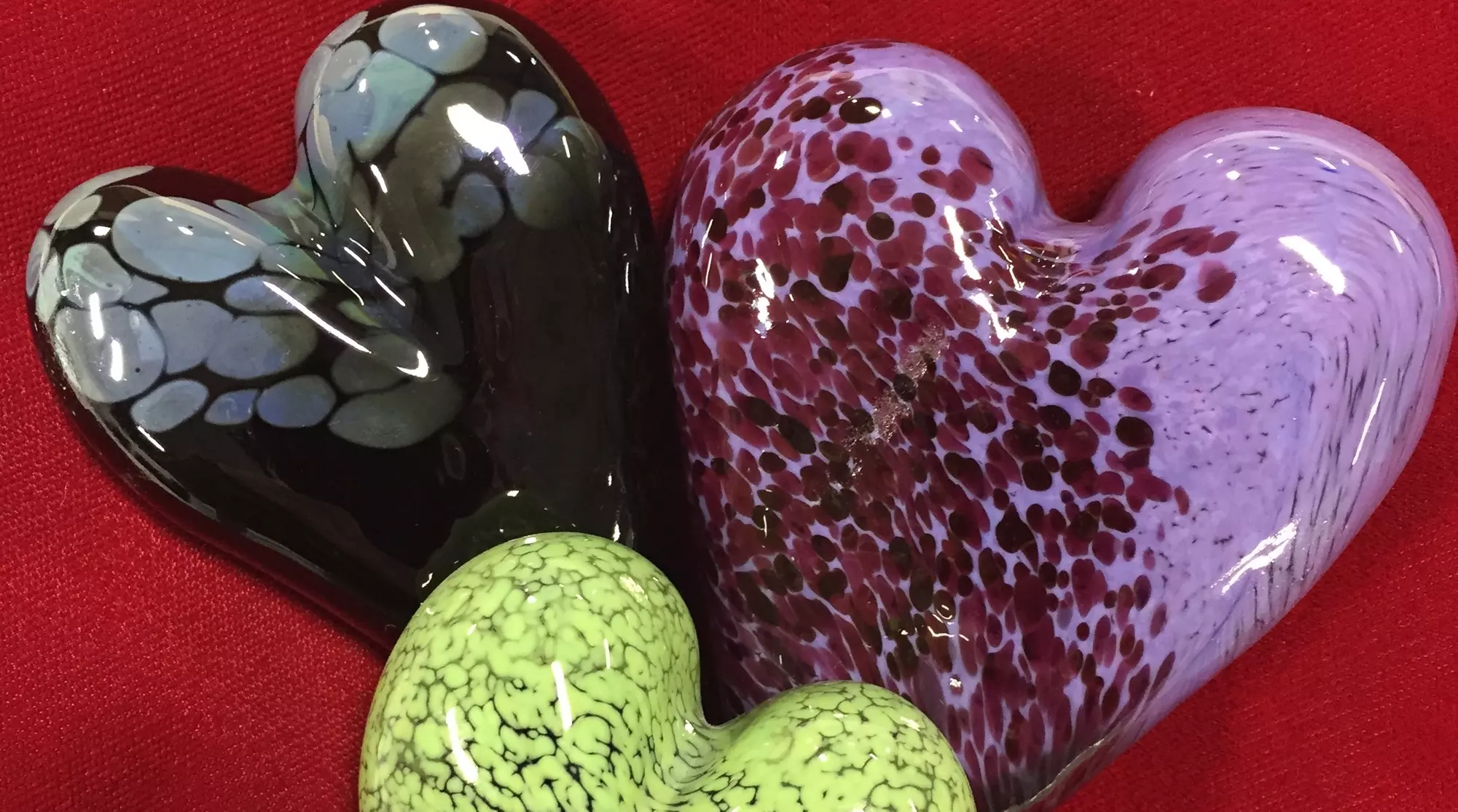 Make a Glass Heart for Valentine's Day with an Artist - Primary Image