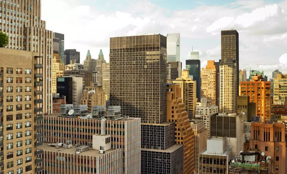 Stay at Hilton Garden Inn New York/Manhattan-Midtown East, with Dates into September - Primary Image