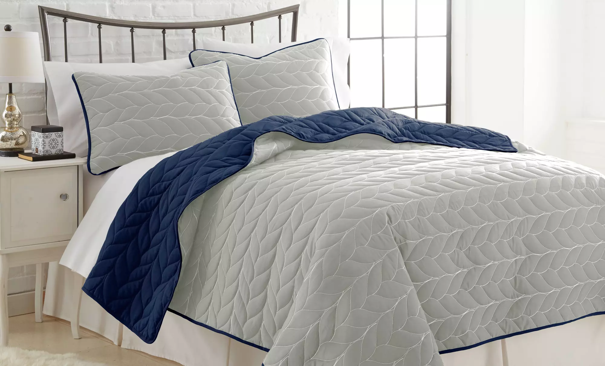 3-Piece Reversible Coverlet Set - Primary Image