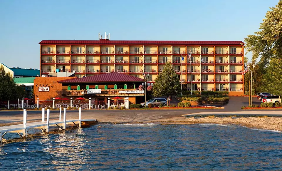Stay at Harbor Shores on Lake Geneva in Lake Geneva, WI. Dates into May. - Second Medium