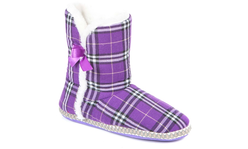 Image 4: Women's Tartan Boot Slippers