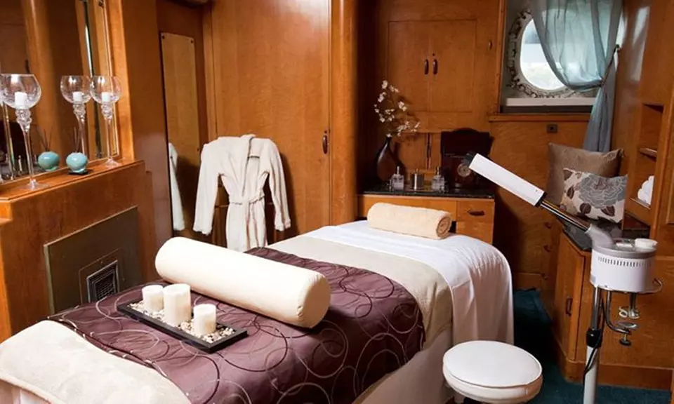 One 30- or 60-Minute or Couples Massage at The Queen Mary Spa (Up to 42% Off) - Primary Image