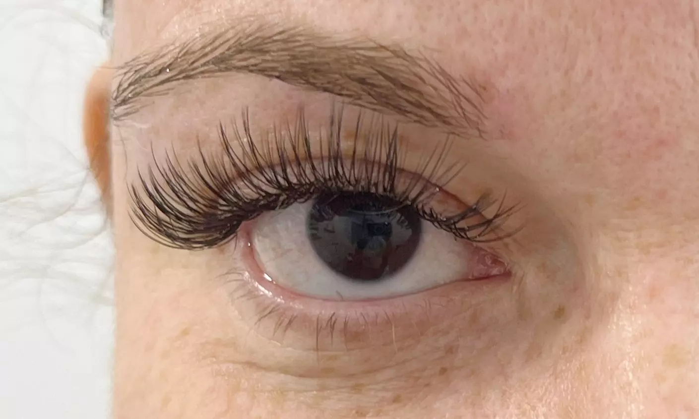 Up to 55% Off on Eyelash Extensions at Silklashnbrow