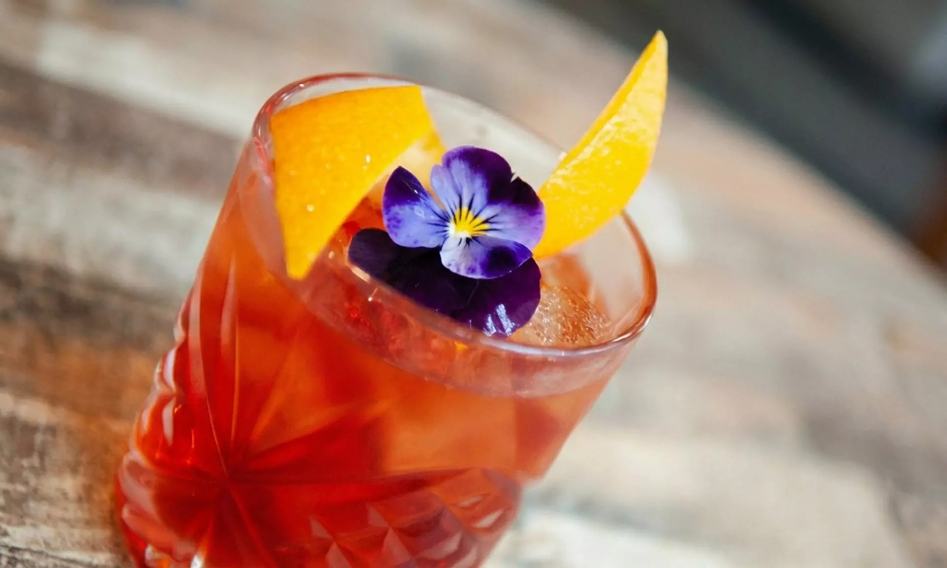 Experience 1920s Speakeasy Vibes with $150 or $250 Food & Drink Credit