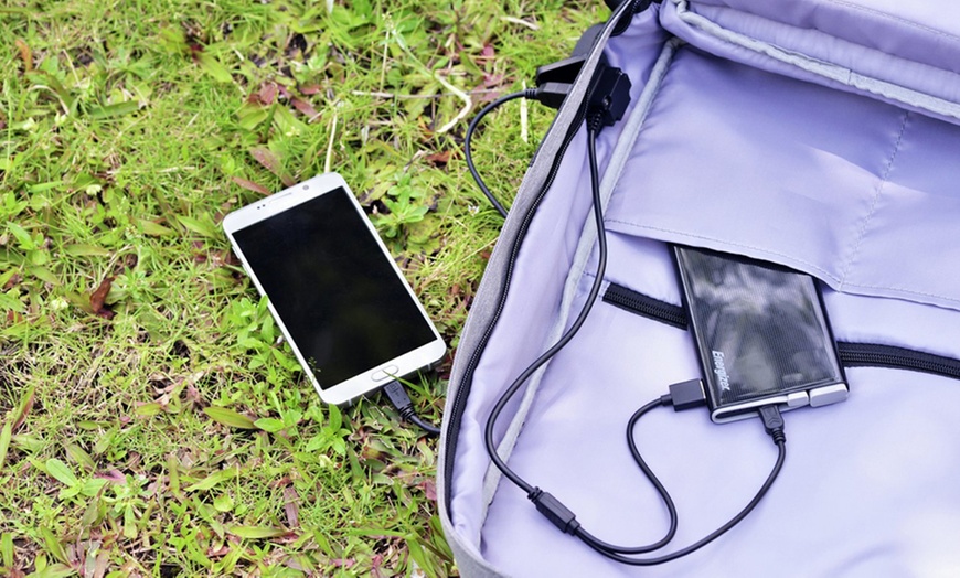 Image 4: Energizer Laptop Charging Bag with Power Bank