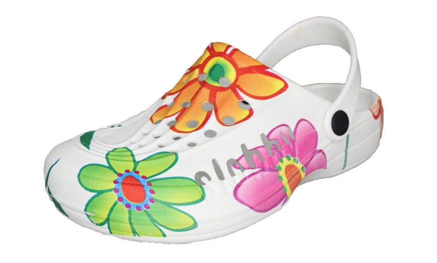 Image 9: Women's Floral Printed Clogs