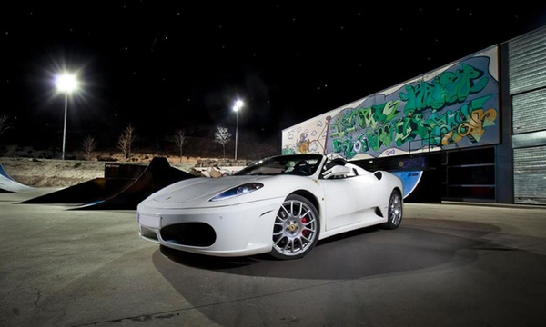 Conduce un Ferrari, Porsche o Corvette - HCCSPORTCARS | Groupon