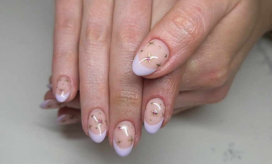 Image 9: Nail Spa/Salon - Nail Design at Threading Beauty Lounge