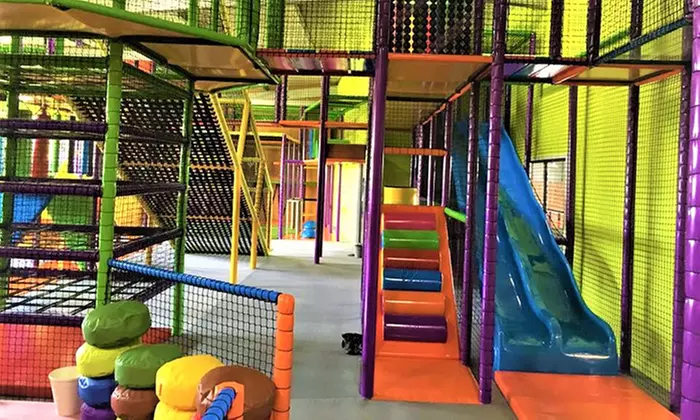 Godzinne lub całodzienne wejście na salę zabaw w New Age Kids