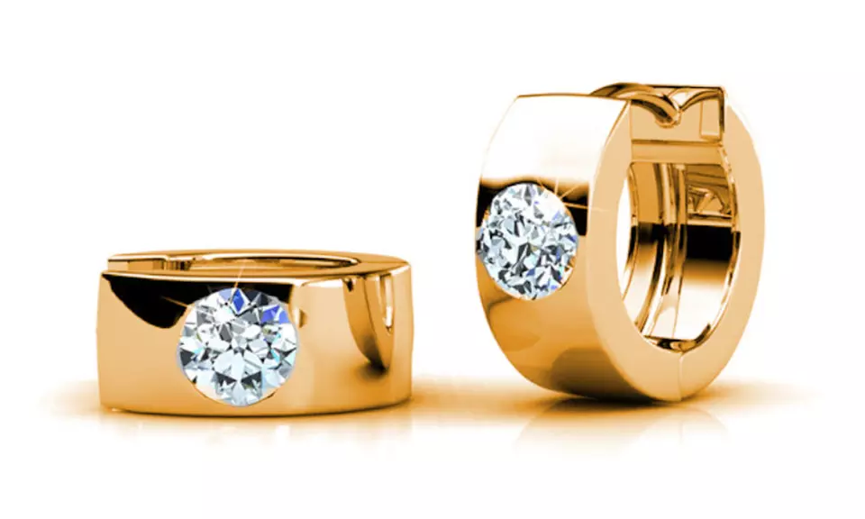 1x oder 3x Huggie-Ohrringe mit Swarovski®-Kristallen