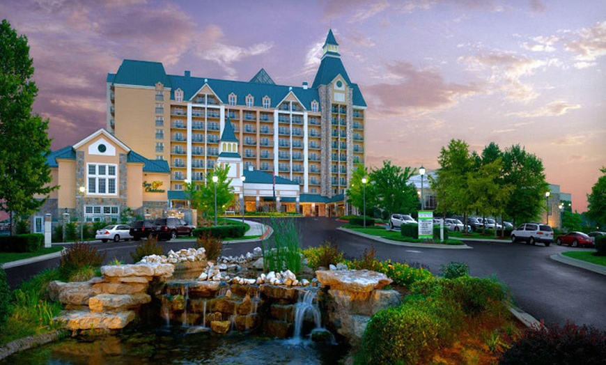 Chateau on the Lake Resort Spa in - Branson, MO | Groupon