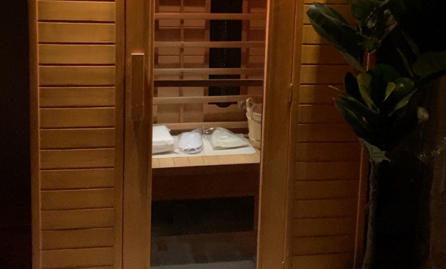 Image 3: Up to 39% Off on Spa / Salon Beauty Treatments at MARAS