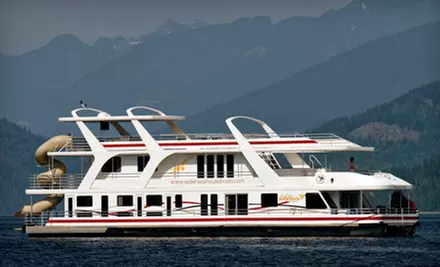 $499 for a Houseboat Trip May 1–17 for Up to 10 or $1,001.25 Rental Credit from Waterway Houseboat Vacations in Sicamous - Primary Image