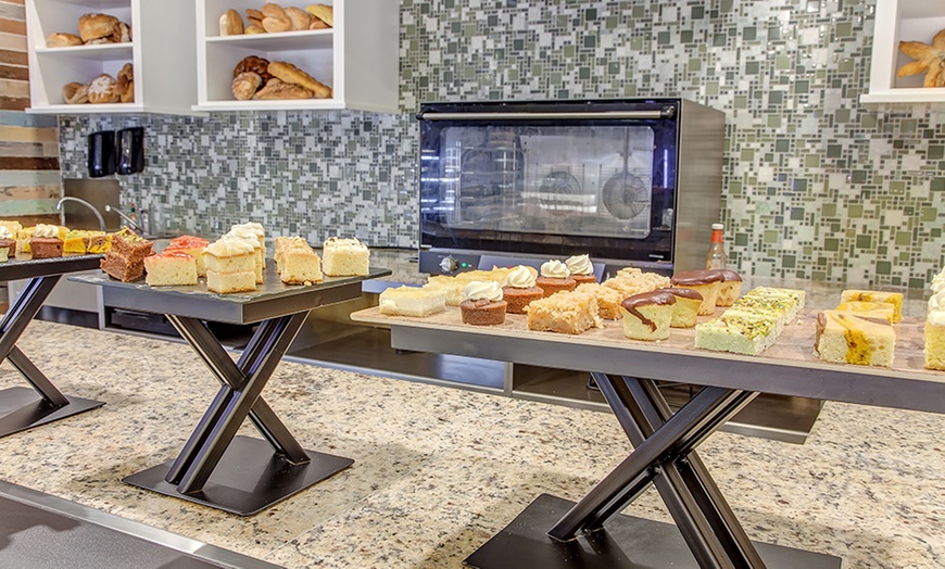 Image 18: ✈ All-Incls. Grand Lido Negril Resort with Air from JetSet Vacations