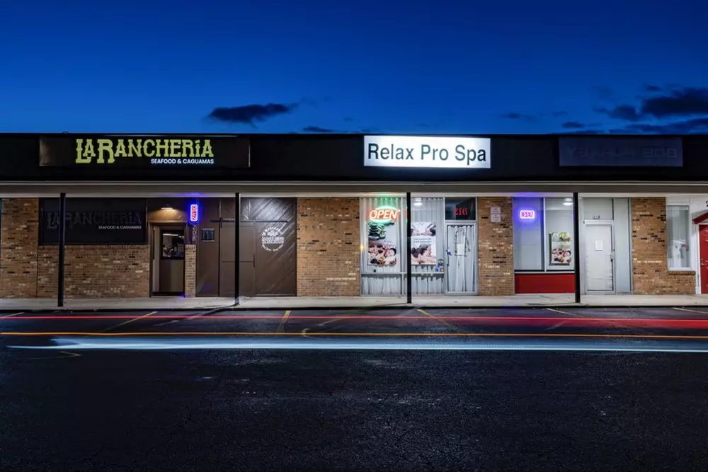 Swedish or Deep Tissue Massage + Oil Treatment - One or Couple