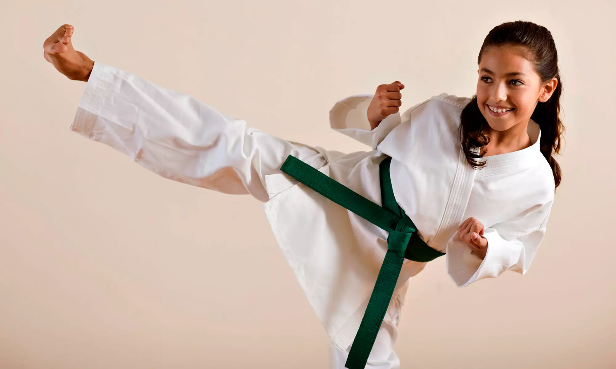$15 for Four Modern Tae Kwon Do Lessons with Uniform at US Taekwondo Center ($159 Value) - Primary Image